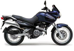 Suzuki XF650 Freewind